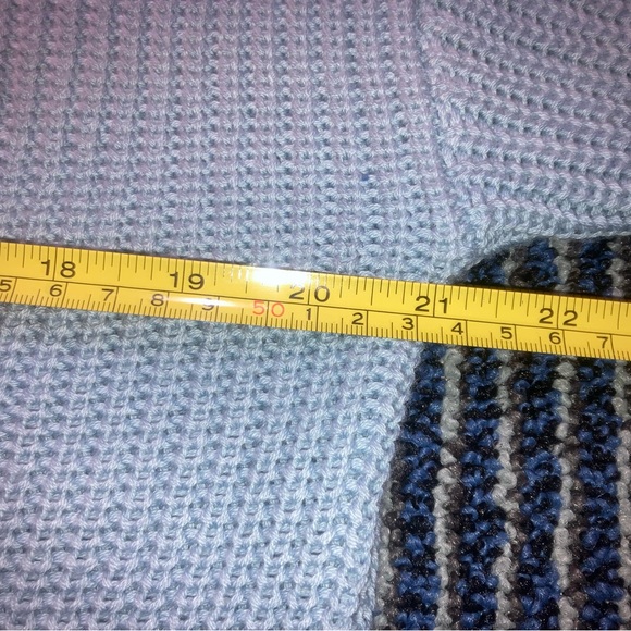 NWT Moon & Madison Large Light Blue Wrap crossover vneck open back sweater - Picture 3 of 4